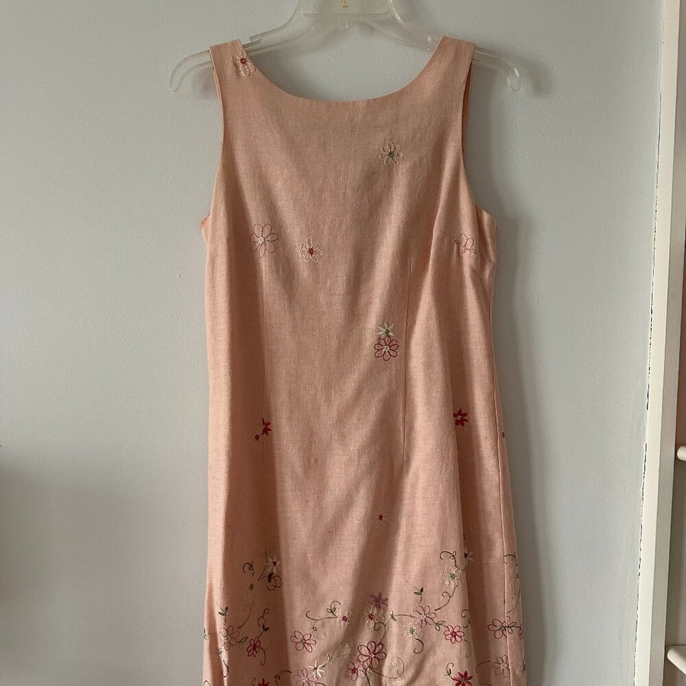 Embroidered vintage floral cotton shift dress